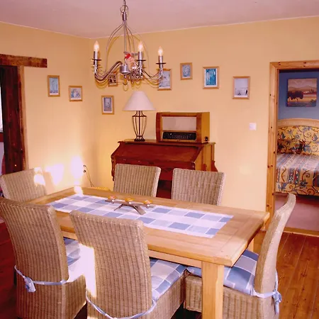 In Wendhof Mit Garten, Grill Und Terrasse