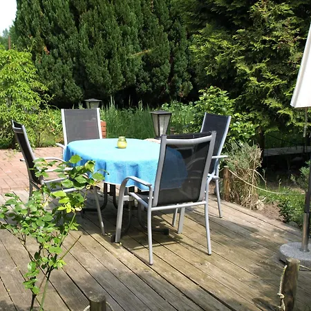 In Wendhof Mit Garten, Grill Und Terrasse